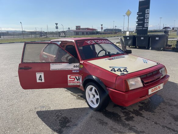 1993 Lada (ВАЗ) 2108, красный, 500000 рублей - вид 3