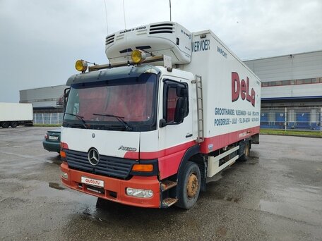 1999 Mercedes-Benz Atego, белый, 1500000 рублей, вид 2