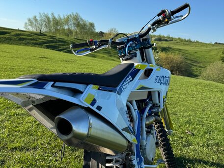 2021 Avantis Enduro 300 Pro/EFI, белый, 250000 рублей, вид 1