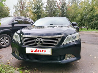 2014 Toyota Camry VII (XV50), чёрный, 1950000 рублей, вид 1