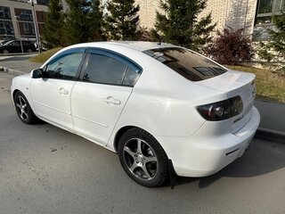 2007 Mazda 3 I (BK) Рестайлинг, белый, 570000 рублей, вид 3