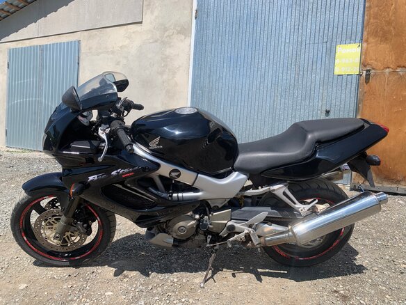 2005 Honda VTR 1000, чёрный, 360000 рублей