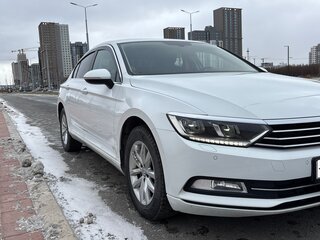 2016 Volkswagen Passat B8, белый, 1750000 рублей, вид 4