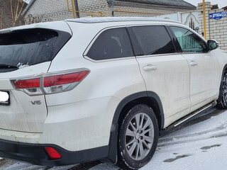 2014 Toyota Highlander III (XU50), чёрный, 3450000 рублей, вид 3