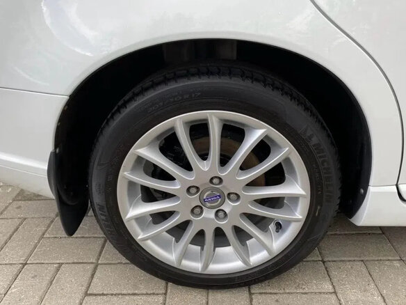 2011 Volvo S40 II Рестайлинг, белый, 730000 рублей - вид 7