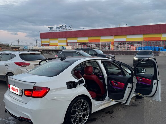 2012 BMW 3 серии 320d VI (F3x), белый, 1950000 рублей - вид 4