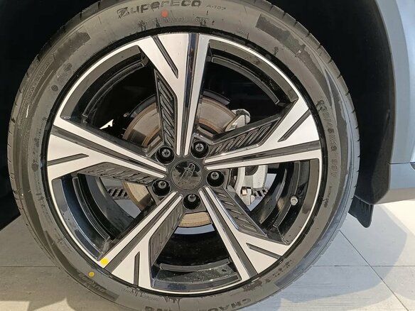 2026 Geely Cityray, голубой - вид 3