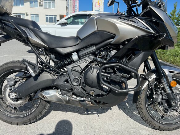 2017 Kawasaki Versys 650, бежевый, 700000 рублей - вид 7