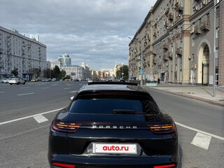 2018 Porsche Panamera 4 Sport Turismo II, серый, 6300000 рублей, вид 3