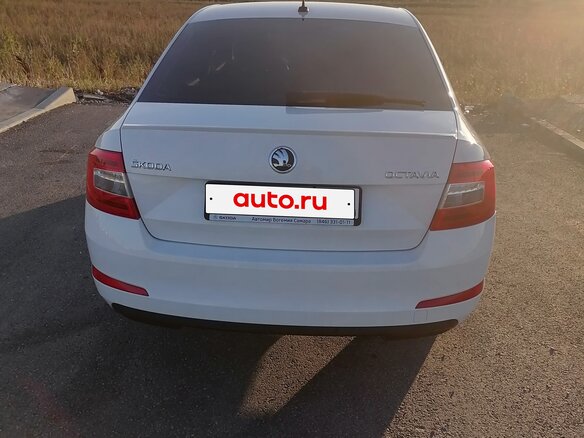 2014 Skoda Octavia III (A7), белый, 1580000 рублей - вид 5
