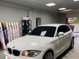 2010 BMW 1 серии 116i I (E81/E82/E87/E88) Рестайлинг, белый, 800000 рублей, вид 1