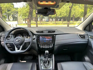 2022 Nissan Qashqai II Рестайлинг, серебристый, 1796000 рублей, вид 4