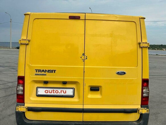 2013 Ford Transit, жёлтый, 1550000 рублей - вид 4