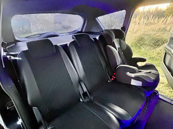 2008 Ford S-MAX I, чёрный, 700000 рублей - вид 10