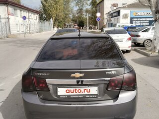 2011 Chevrolet Cruze I, серый, 900000 рублей, вид 2