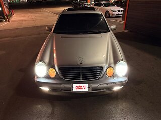 2000 Mercedes-Benz E-Класс 320 II (W210, S210) Рестайлинг, серебристый, 650000 рублей, вид 2