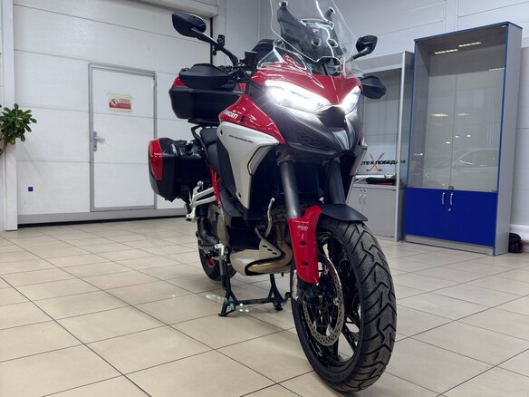 2021 Ducati Multistrada V4, красный, 3350000 рублей - вид 5