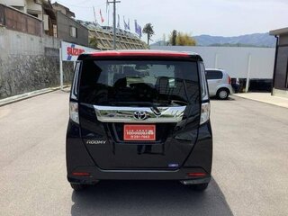 2021 Toyota Roomy I Рестайлинг, чёрный, 760000 рублей, вид 4