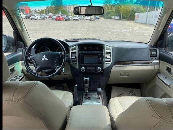 2017 Mitsubishi Pajero IV Рестайлинг 2, чёрный, 3450000 рублей - вид 8