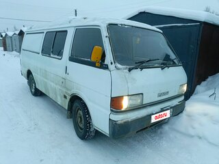1992 Mazda E-Series, белый, 175000 рублей, вид 1