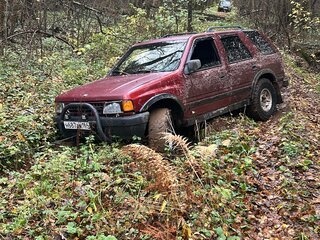1992 Opel Frontera A, красный, 400000 рублей, вид 4