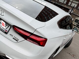 2020 Audi A5 Sportback 45 TFSI II (F5) Рестайлинг, белый, 4395000 рублей, вид 3