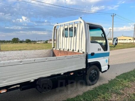 1997 Isuzu Elf (N-series), белый, 700000 рублей, вид 3