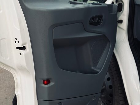 2016 Ford Transit, белый, 2000000 рублей, вид 5