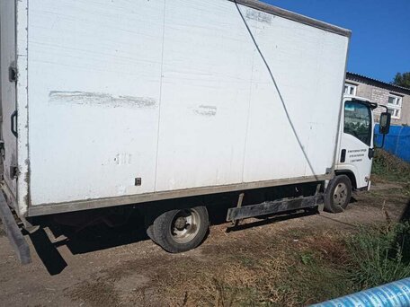 2014 Isuzu Elf (N-series), белый, 900000 рублей, вид 2