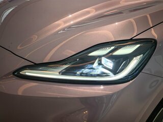 2025 MG 4 EV 42.8 kWh II, фиолетовый, 1690548 рублей, вид 4
