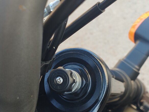 2013 Yamaha VMAX 1700, чёрный, 1400000 рублей - вид 8