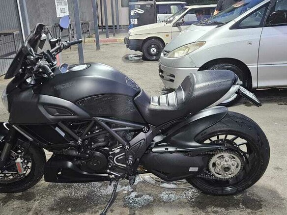 2014 Ducati Diavel, чёрный, 1130000 рублей - вид 4