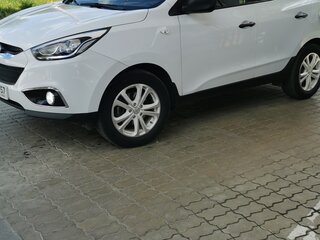 2015 Hyundai ix35 I Рестайлинг, белый, 1500000 рублей, вид 5