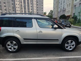 2013 Skoda Yeti I, серебристый, 1000000 рублей, вид 4
