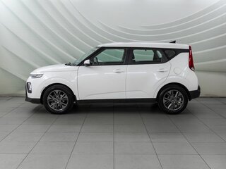 2021 Kia Soul III, белый, 1678000 рублей, вид 4