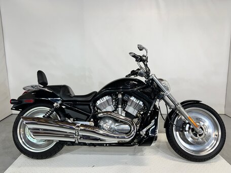 2004 Harley-Davidson V-Rod, чёрный, 550000 рублей, вид 1