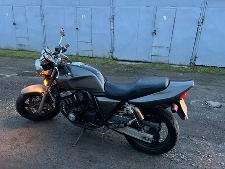 1997 Honda CB 400 Super Four, серебристый, 265000 рублей, вид 2