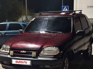 2003 Chevrolet Niva I, красный, 349000 рублей, вид 1