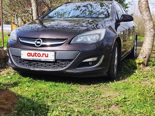 2013 Opel Astra J Рестайлинг, коричневый, 700000 рублей, вид 3