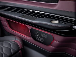 2025 Mercedes-Benz V-Класс Extra Long 300 d экстра длинный III (W447) Рестайлинг 2, чёрный, 33000000 рублей, вид 5