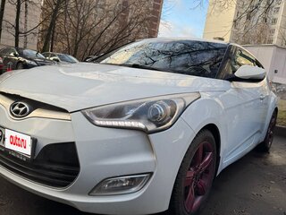 2013 Hyundai Veloster I, белый, 900000 рублей, вид 2