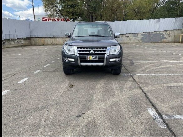 2017 Mitsubishi Pajero IV Рестайлинг 2, чёрный, 3450000 рублей - вид 9