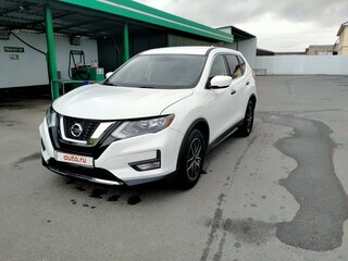 2017 Nissan Rogue II Рестайлинг, белый, 1740000 рублей, вид 1