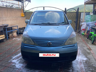 2002 Nissan Serena II (C24), голубой, 720000 рублей, вид 2