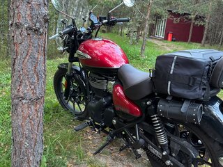 2024 Royal Enfield Meteor, красный, 350000 рублей, вид 3