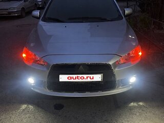 2012 Mitsubishi Lancer X Рестайлинг, серебристый, 780000 рублей, вид 1