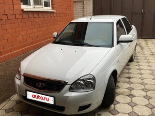 2015 Lada (ВАЗ) Priora I Рестайлинг, белый, 750000 рублей, вид 3