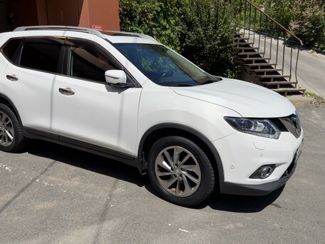 2016 Nissan X-Trail III, белый, 1740000 рублей, вид 2