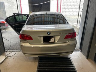 2008 BMW 7 серии 740i IV (E65/E66) Рестайлинг, серебристый, 2550000 рублей, вид 4