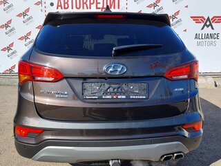 2017 Hyundai Santa Fe III Рестайлинг, коричневый, 2230000 рублей, вид 4